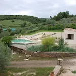 Les Jardins Du Mas Evesque 3* Rousson (Gard)