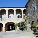 Les Jardins Du Mas Evesque Bed & Breakfast