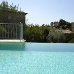 Les Jardins Du Mas Evesque 3* Rousson (Gard)