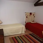 Les Jardins Du Mas Evesque Bed & Breakfast 3*
