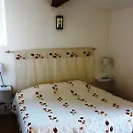 Les Jardins Du Mas Evesque Bed & Breakfast Rousson (Gard)