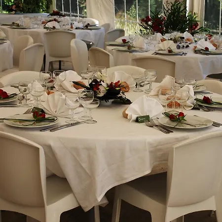 Couette-café Les Jardins Du Mas Evesque Rousson (Gard)