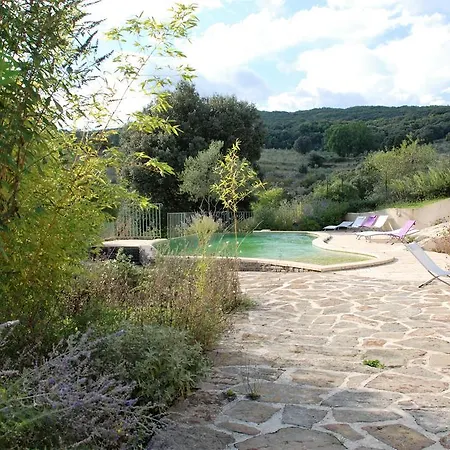 Couette-café Les Jardins Du Mas Evesque 3*