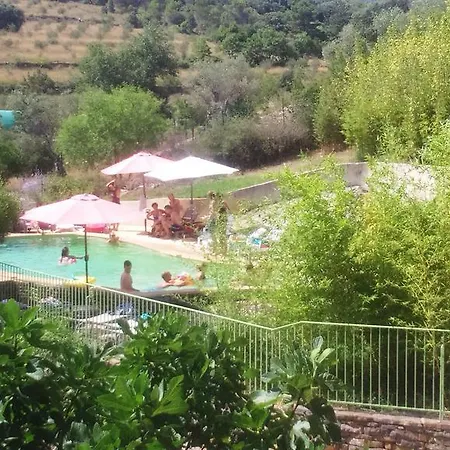 Les Jardins Du Mas Evesque Couette-café